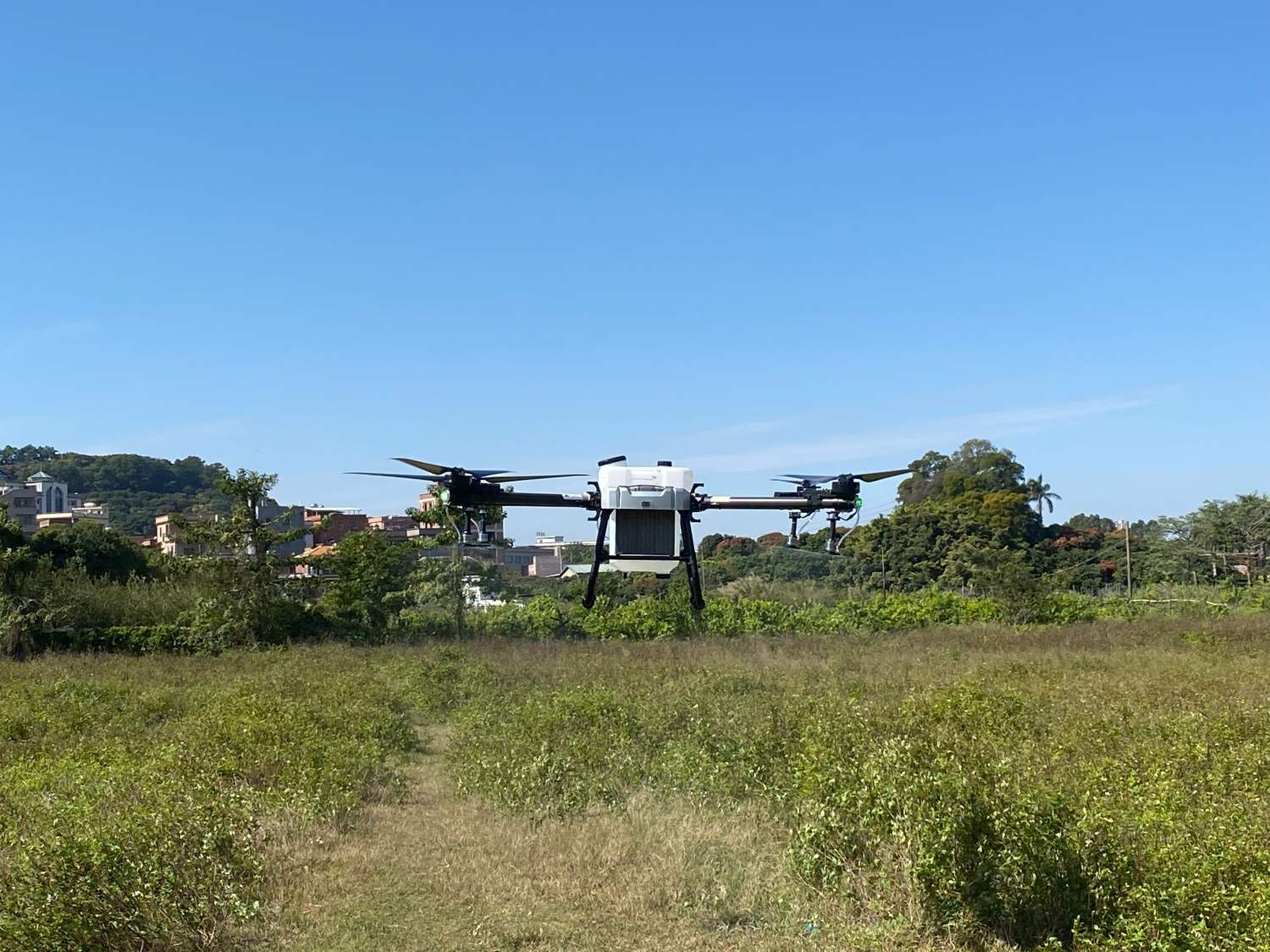 環(huán)球資源消費(fèi)電子展，鼎峰無(wú)人機(jī)歡迎您